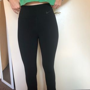 Nike Straight Leg Leggings